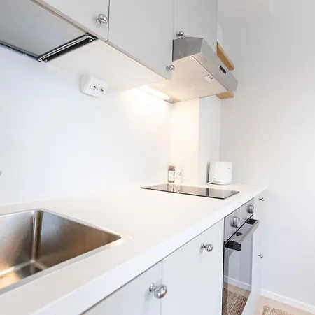 Cozy Studio Apartment In A Prime Location