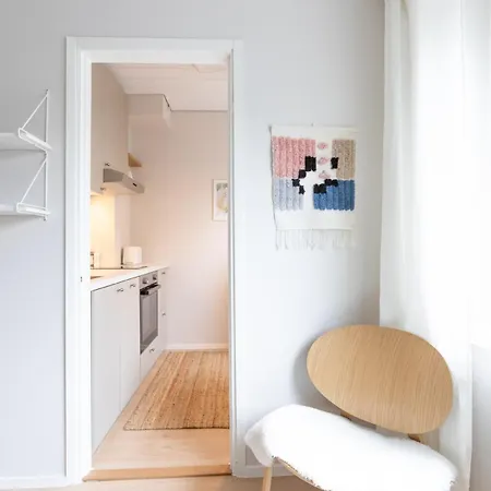 Cozy Studio Apartment In A Prime Location Apartamento *